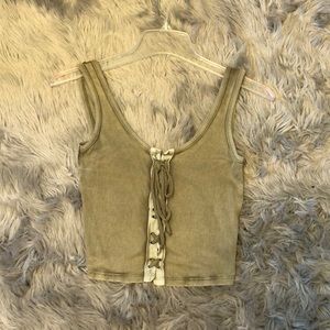 American Eagle crop top